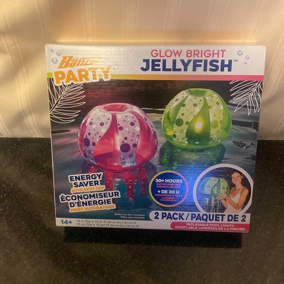 Glow Bright Jellyfish Floating Pool Lights 2 Pack - Picture 5 of 5